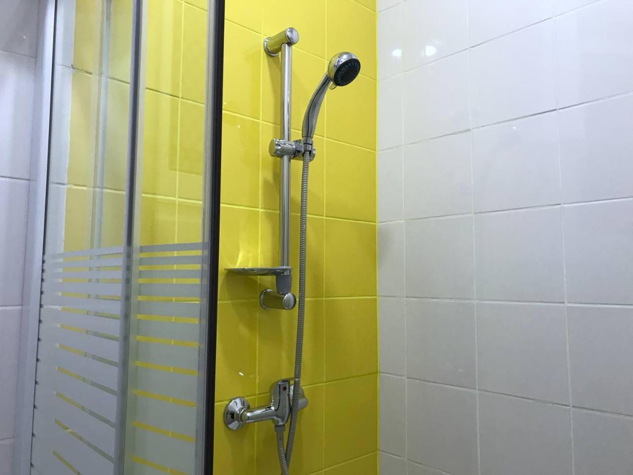 Апартаменти На Площі Ринок 12 Leópolis Exterior foto